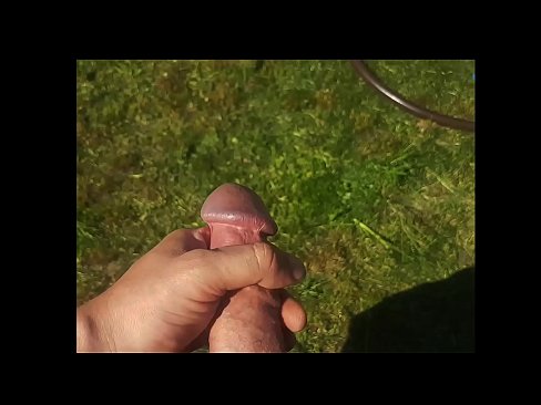 ❤️ Une chaudasse se fait baiser la chatte rose et jouit avec une giclée dans un jardin d'été... ❤ Vidéo de porno at fr.myteporn.ru ❤