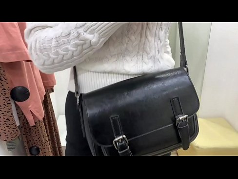❤️ Masturbation publique de la jeune salope FeralBerry avec un gode dans la cabine d'essayage ❤ Vidéo de porno at fr.myteporn.ru ❤
