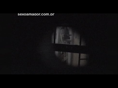 ❤️ Blondie se fait secrètement filmer par un voyeur du quartier caché derrière des briques creuses. ❤ Vidéo de porno at fr.myteporn.ru ❤